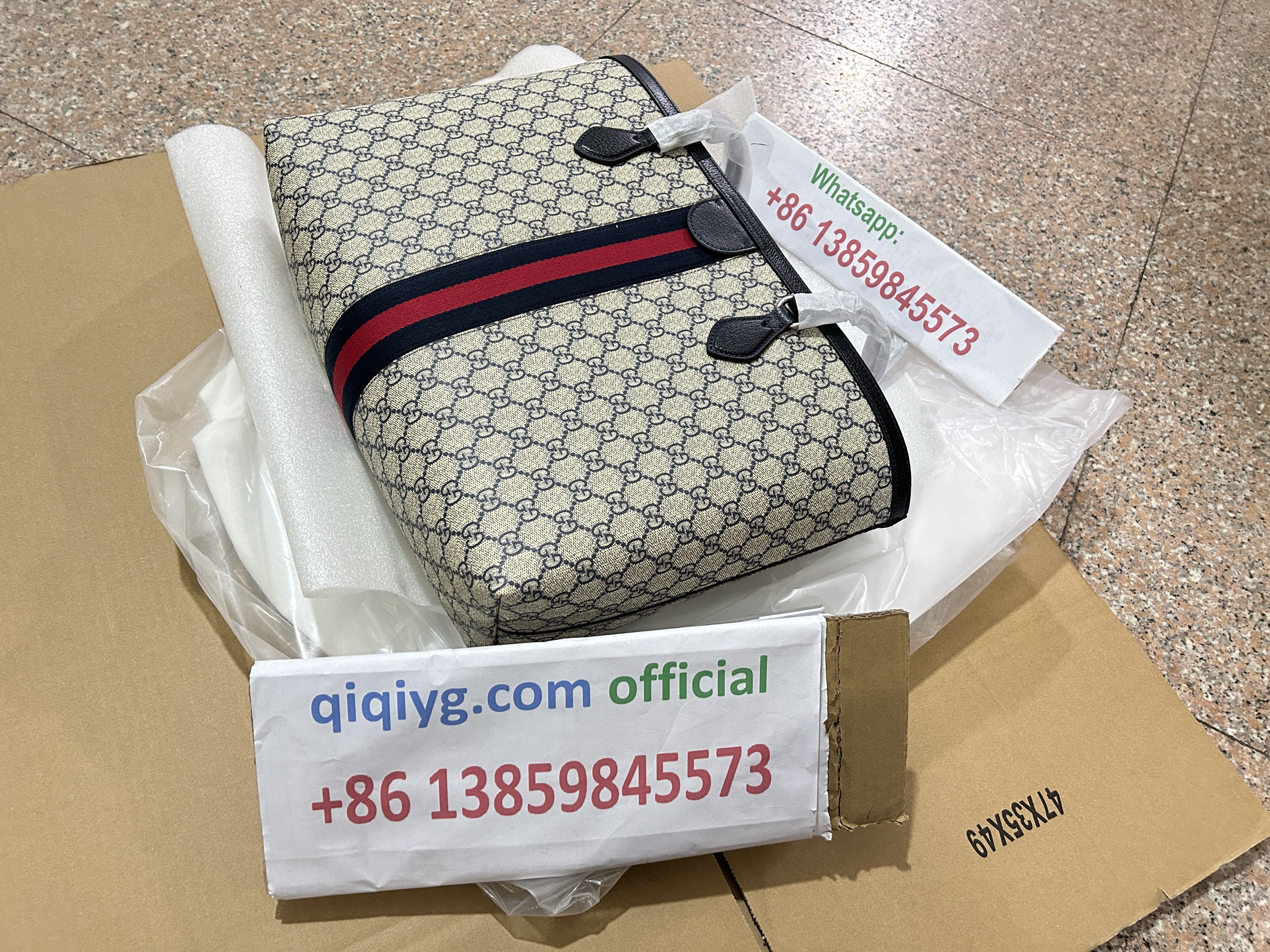 Qiqiyg.com: Valentino, Miu Miu, Loewe Wholesale - 2025 Fashion Trends! WhatsApp: +8613859845573     