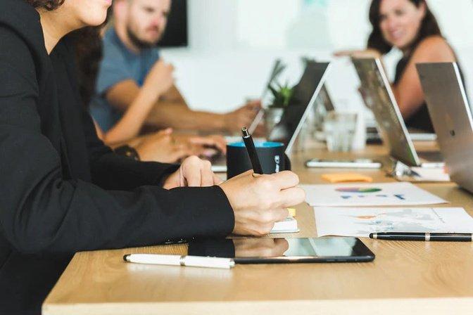 Personal Licences Course and Online Training – The Full UK Guide | Articles | Licensing Solutions | Gan Jing World - Technology for Humanity | Video & Movie Streaming